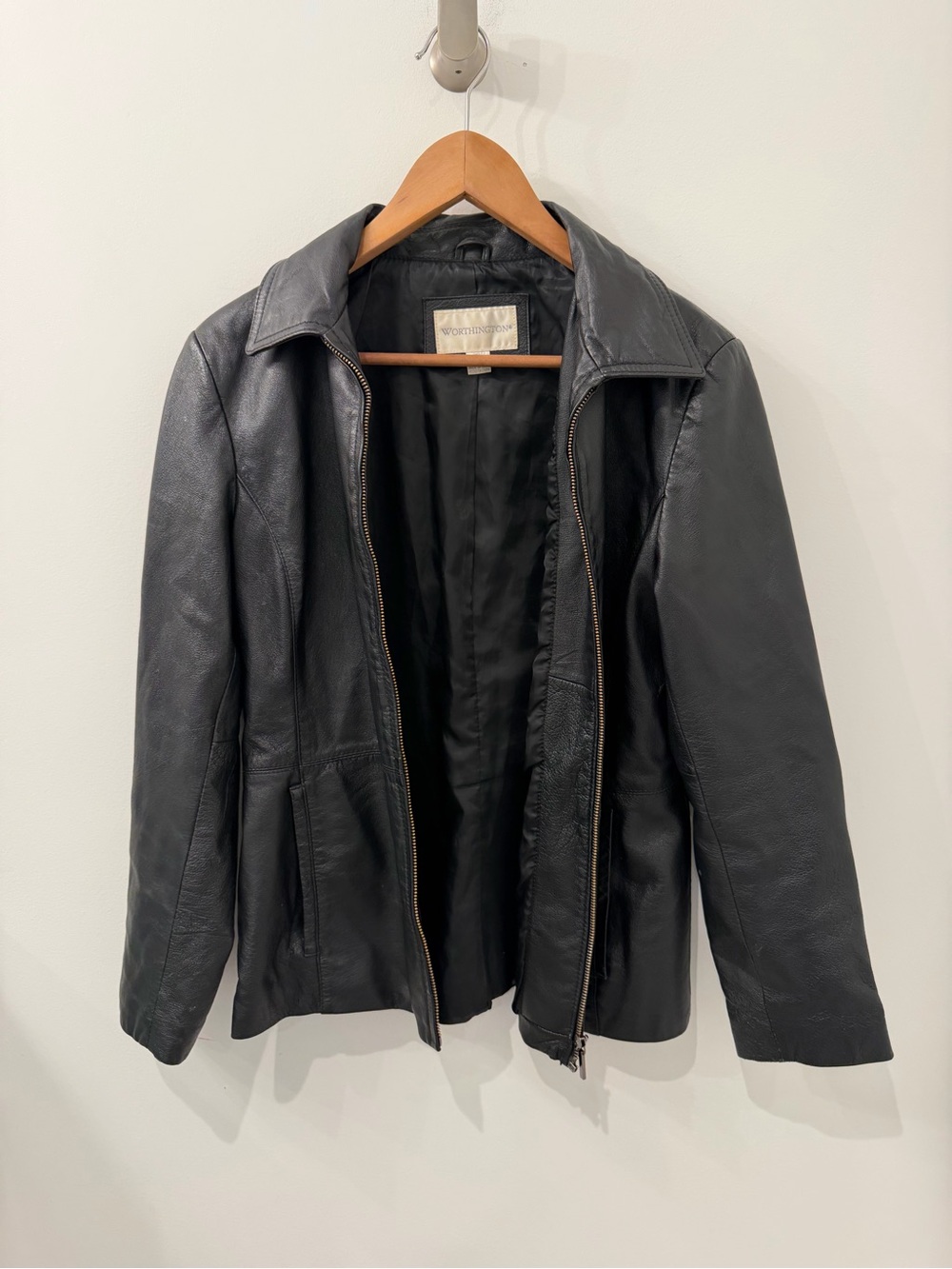 Vintage Women’s Black Genuine Leather Scuba Jacket Size Small